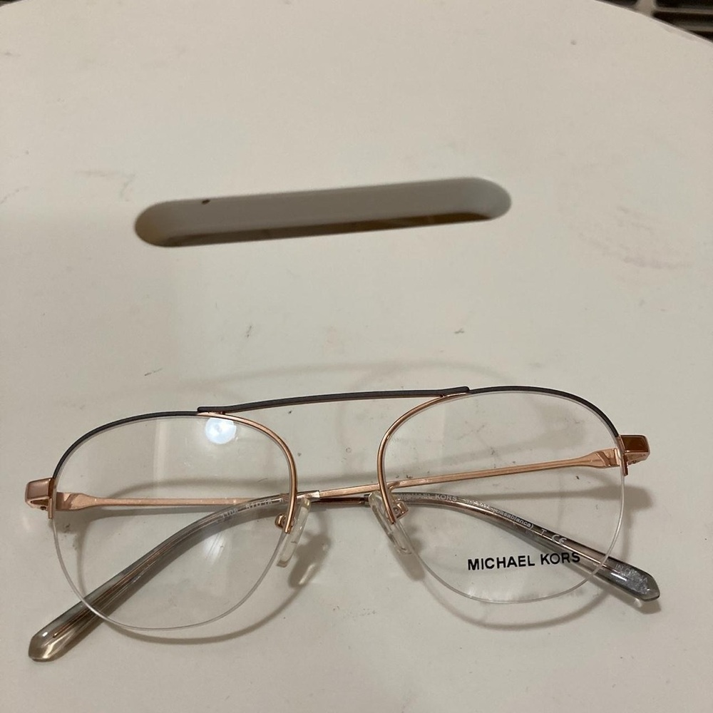 Micheal Kors Rosé Gold  rimmed fashion/ prescription optical✨✨